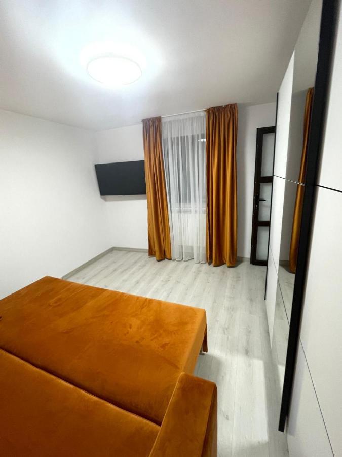 Appartamento Casa Dan Buzău Esterno foto