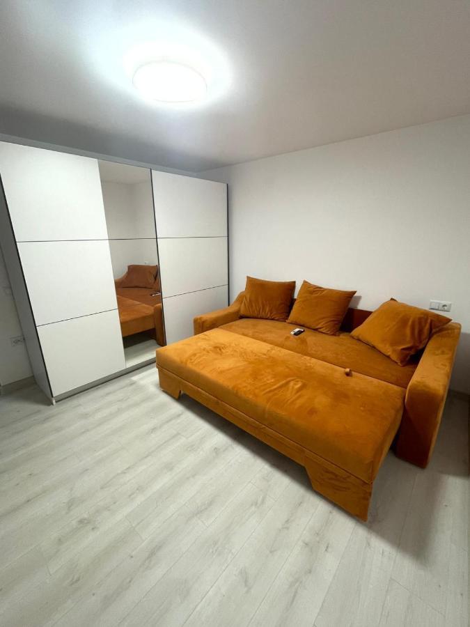 Appartamento Casa Dan Buzău Esterno foto